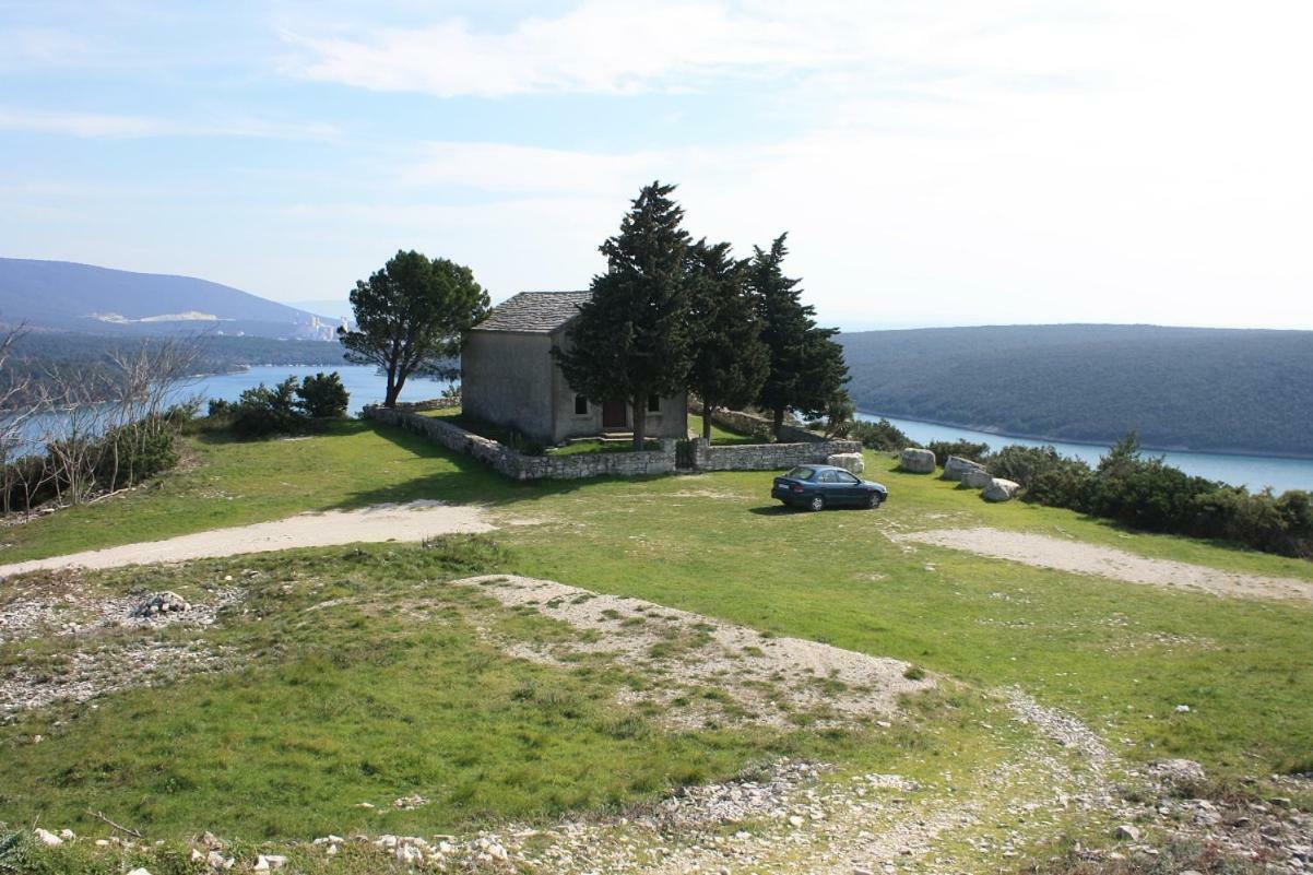 Holiday Home Volta Rakalj Eksteriør billede